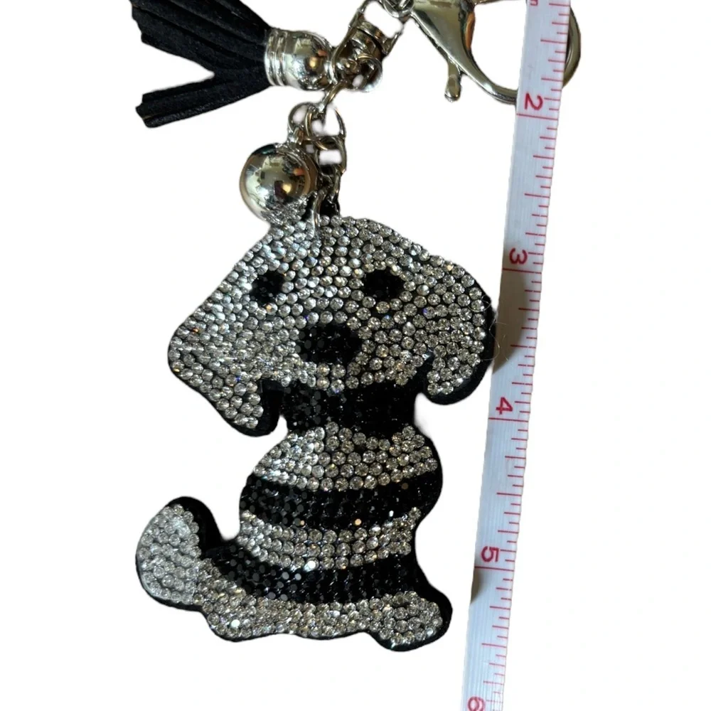 Fashion Jewelry Sparkling Black and Silver Rhinestone Dog Keychain